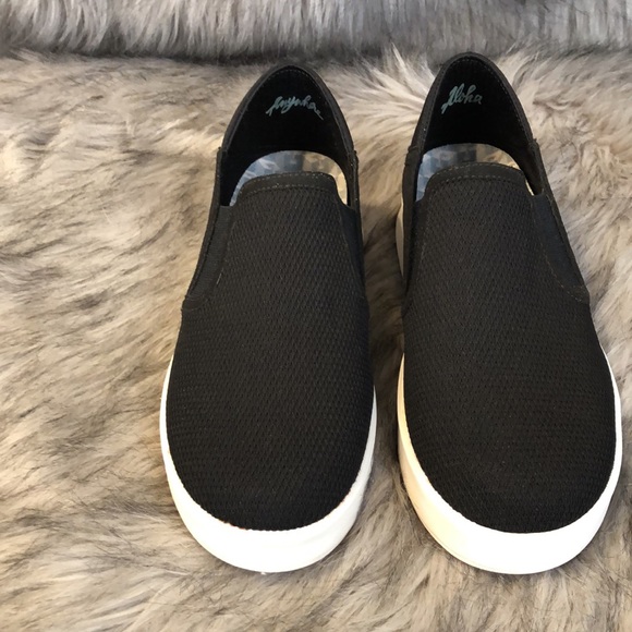 OluKai shoes 🫶🏽 - Picture 4 of 8